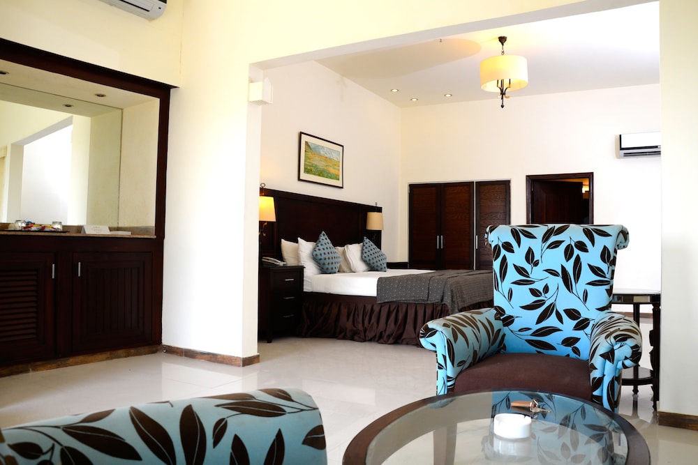 Dreamworld Resort Chalets Golf Club 33/50