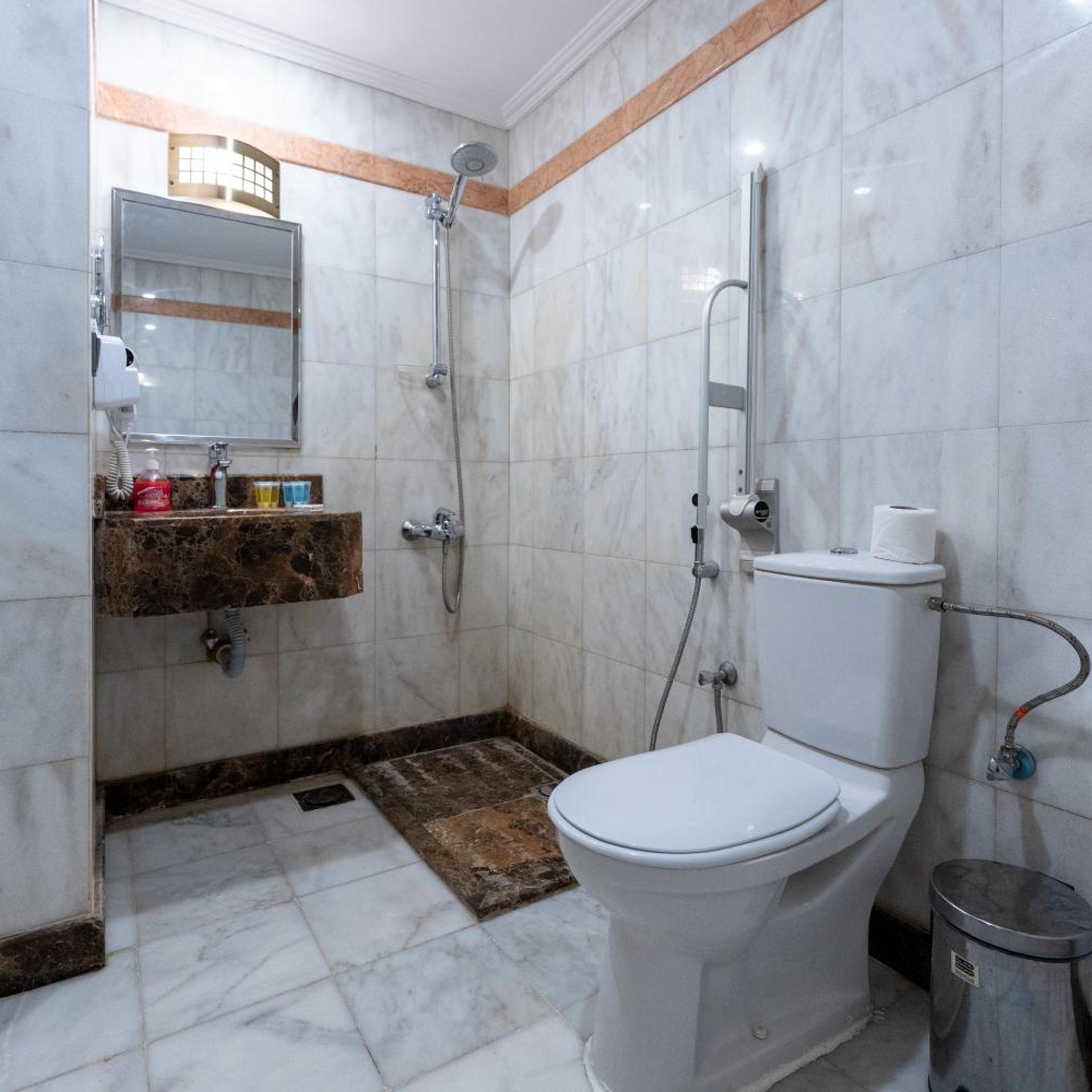 حياة الواحة(HAYAH AL WAHA HOTEL) 47/49