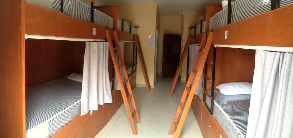 Jomtien Hostel 58/68