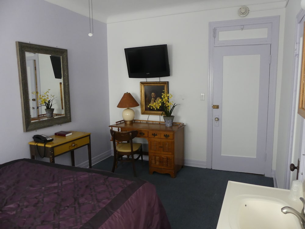 Hotel Del Flores 20/35