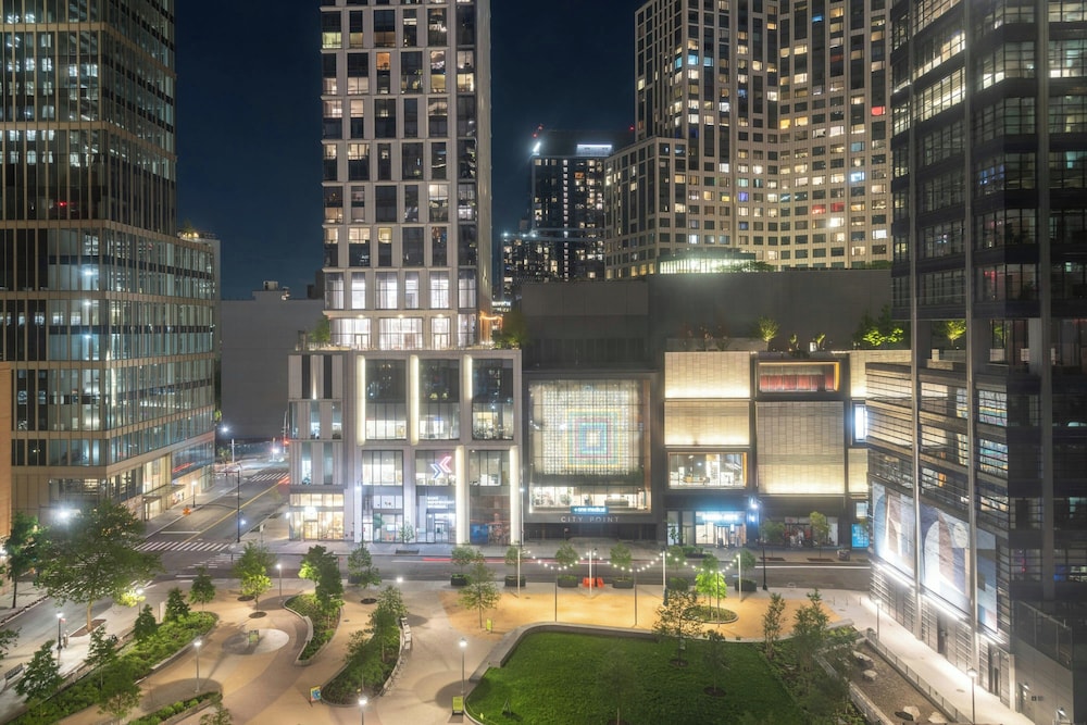 Aloft New York Brooklyn 7/48