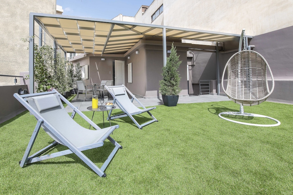 Acropolis Stay 39/50