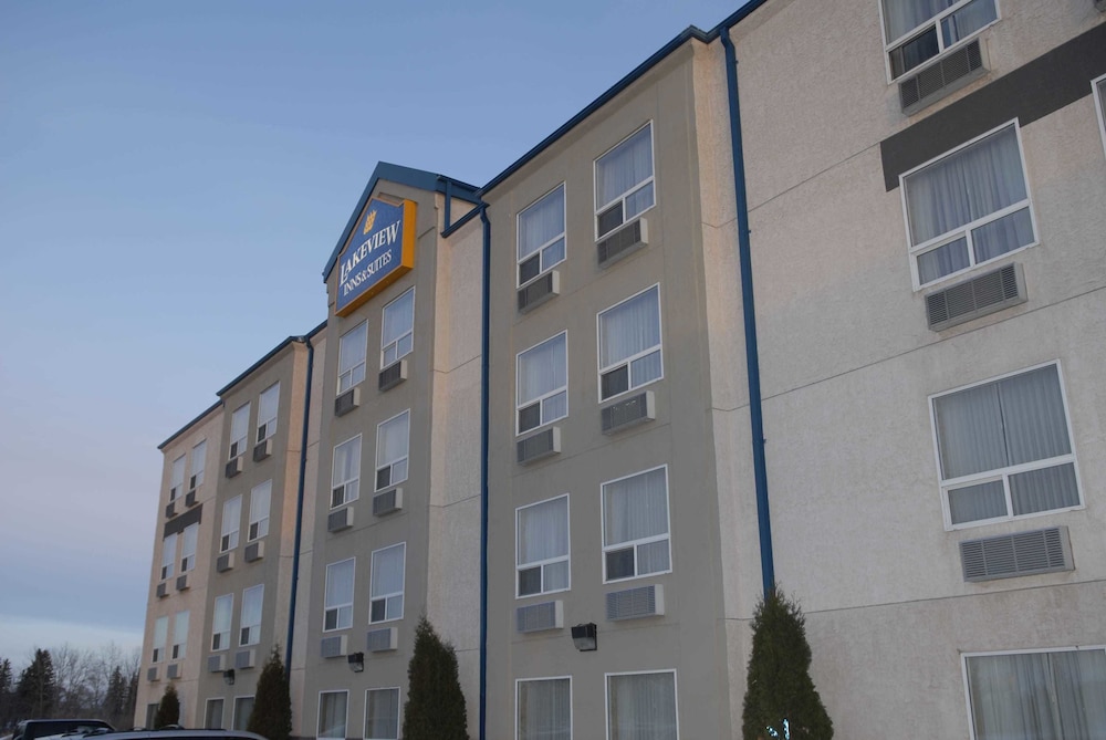 Lakeview Inn & Suites Fort Saskatchewan 6/28
