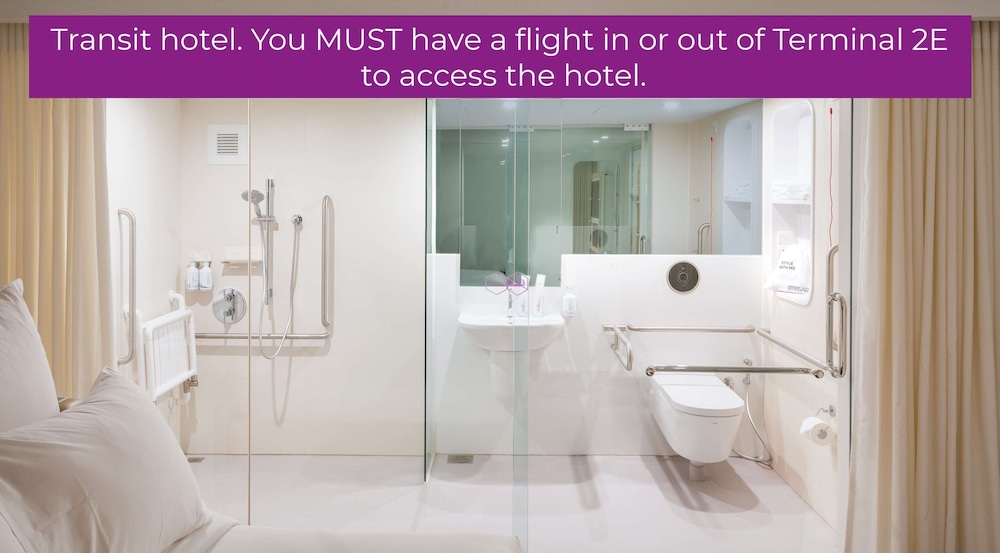 YOTELAir Paris CDG - Transit Hotel 29/32