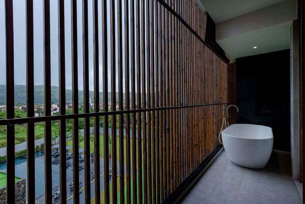 Radisson Resort and Spa Lonavala 39/76