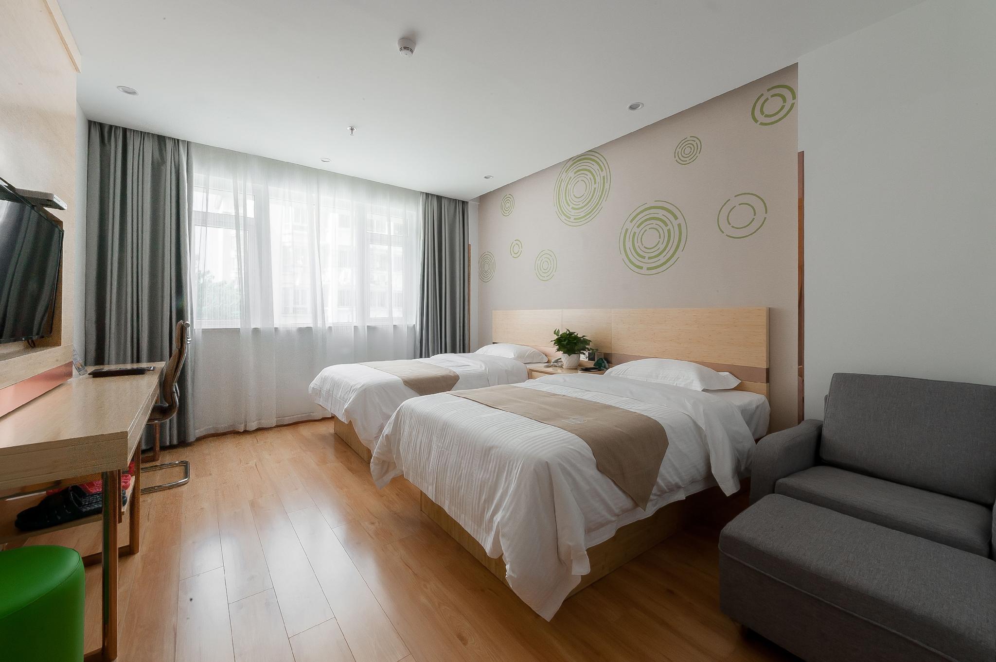 Superior, Twin Beds