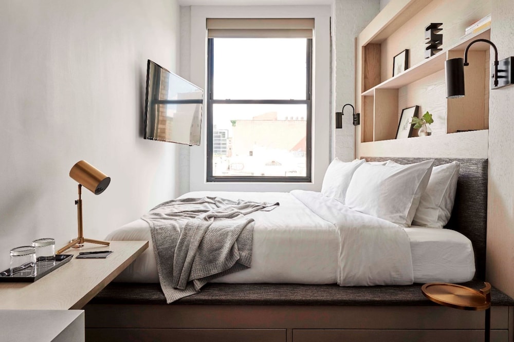 Walker Hotel Tribeca 12/51
