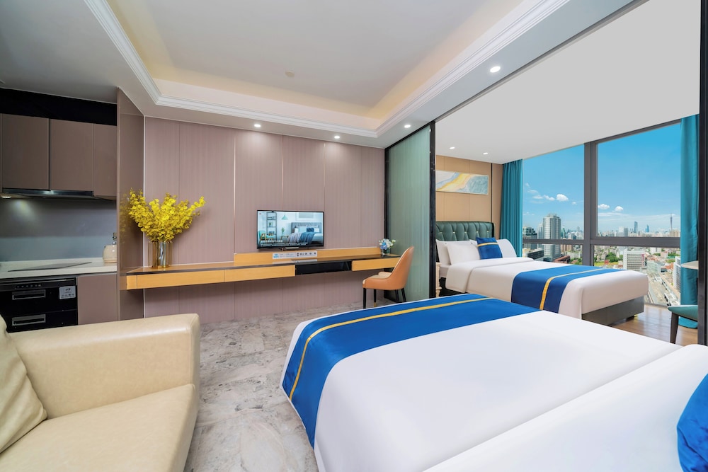 Weekend International Apartment- Beijing Rd A-mall 40/50