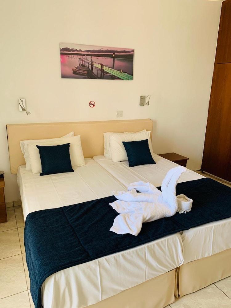 Kefalonitis Hotel Apartments 8/45