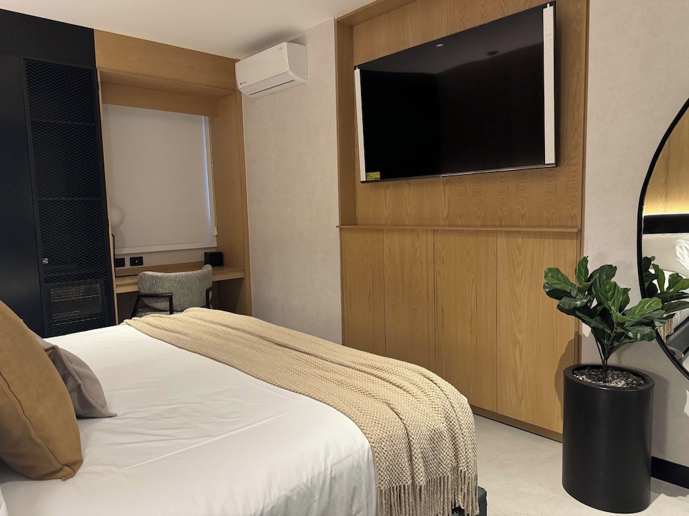 Hotel Alo Degollado 18/45