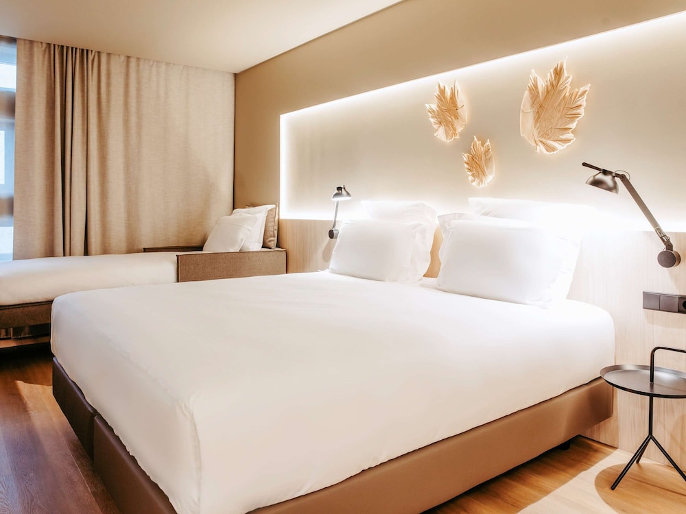 غرفة بريفيليج بسرير كينج، Mercure Fatima 3/10