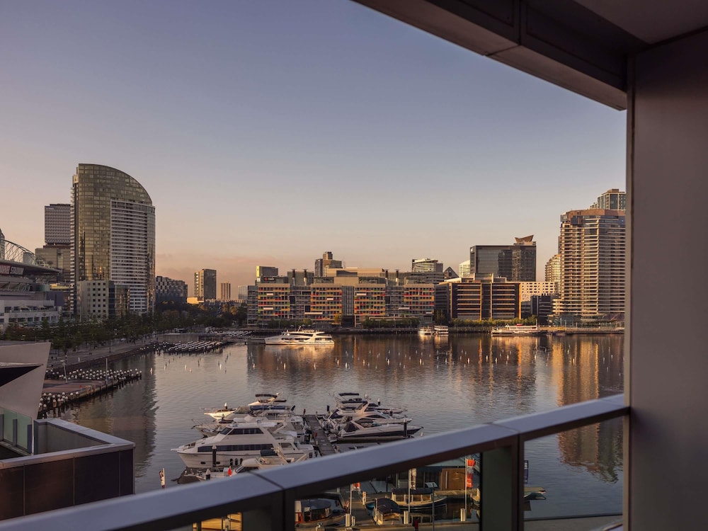The Sebel Melbourne Docklands 65/67