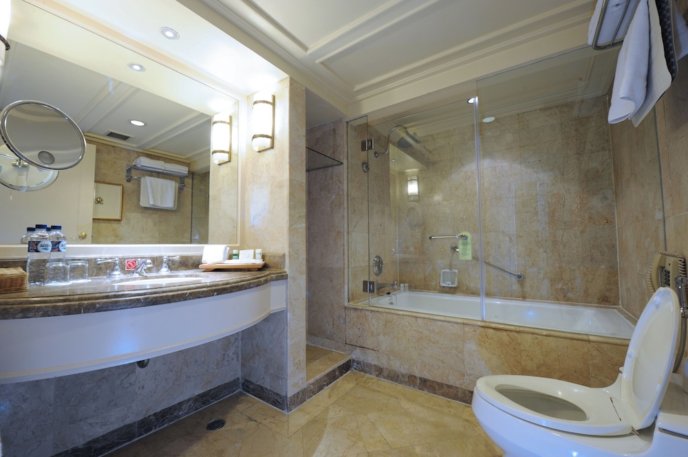 Hotel Borobudur Jakarta 49/50