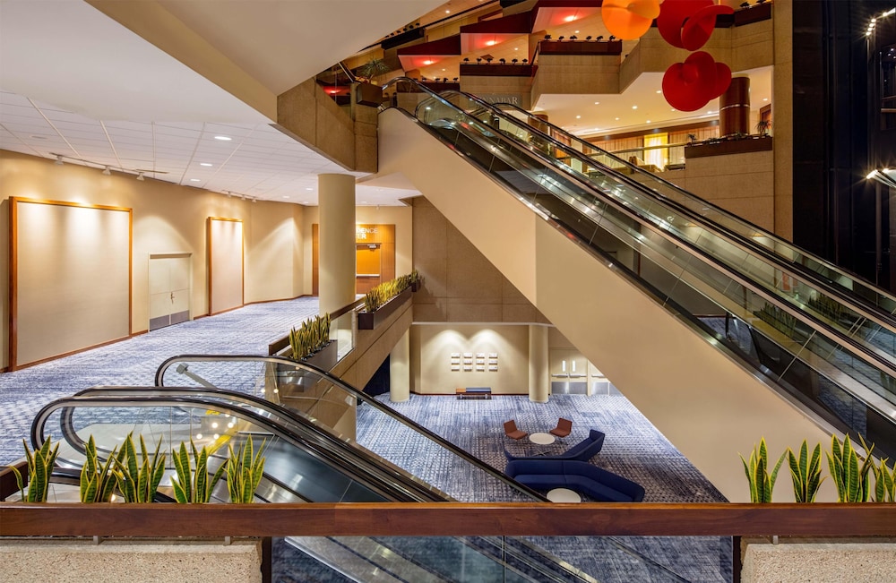 Hyatt Regency Crystal City 32/70