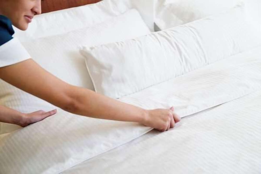 Sonesta Essential Houston Hobby Airport 19/49