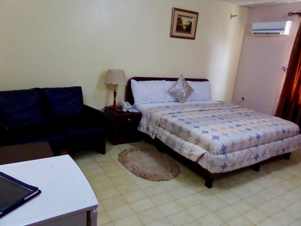 Deen Apartment Services 写真5
