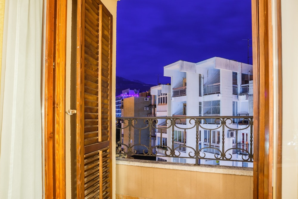 Villa Tropico 34/50
