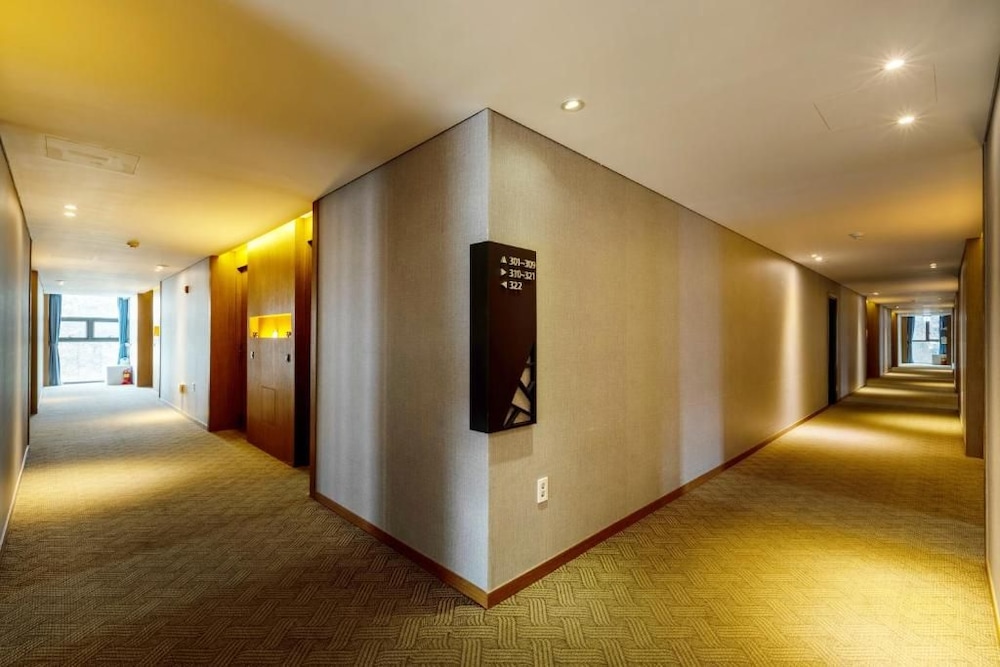 Mate Hotel Paju 57/78
