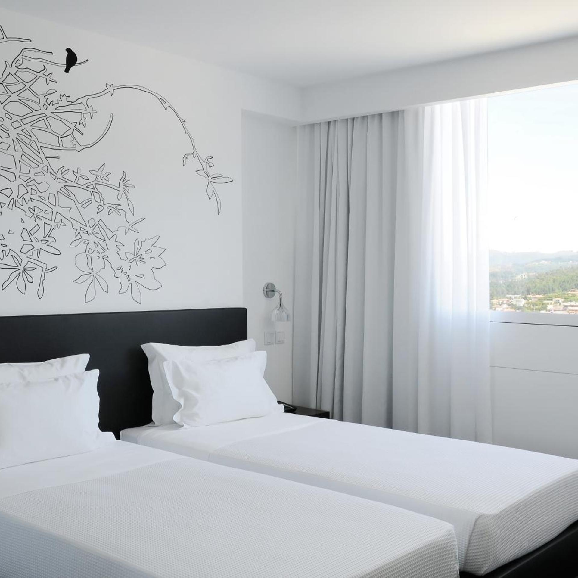 Spa, Double or Twin Bed, Pool Access