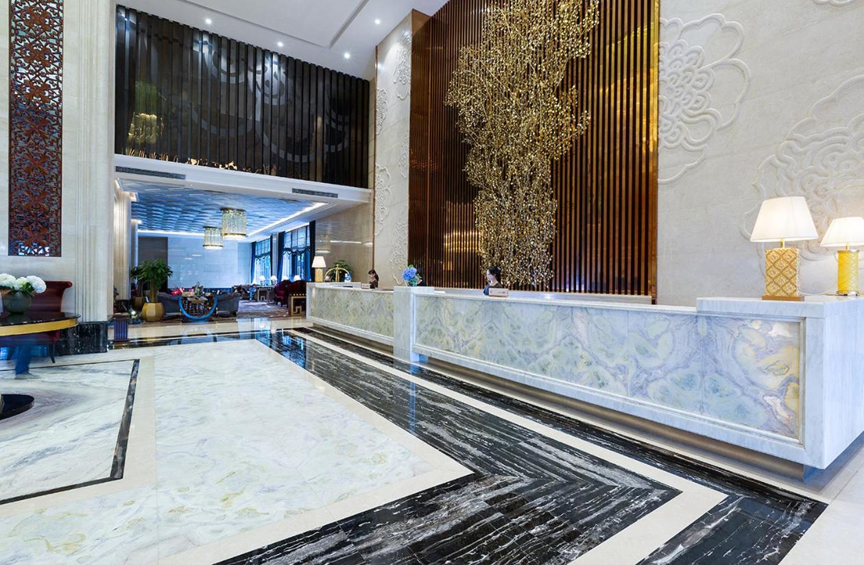 Chengdu Dading Century Hotel 4/55