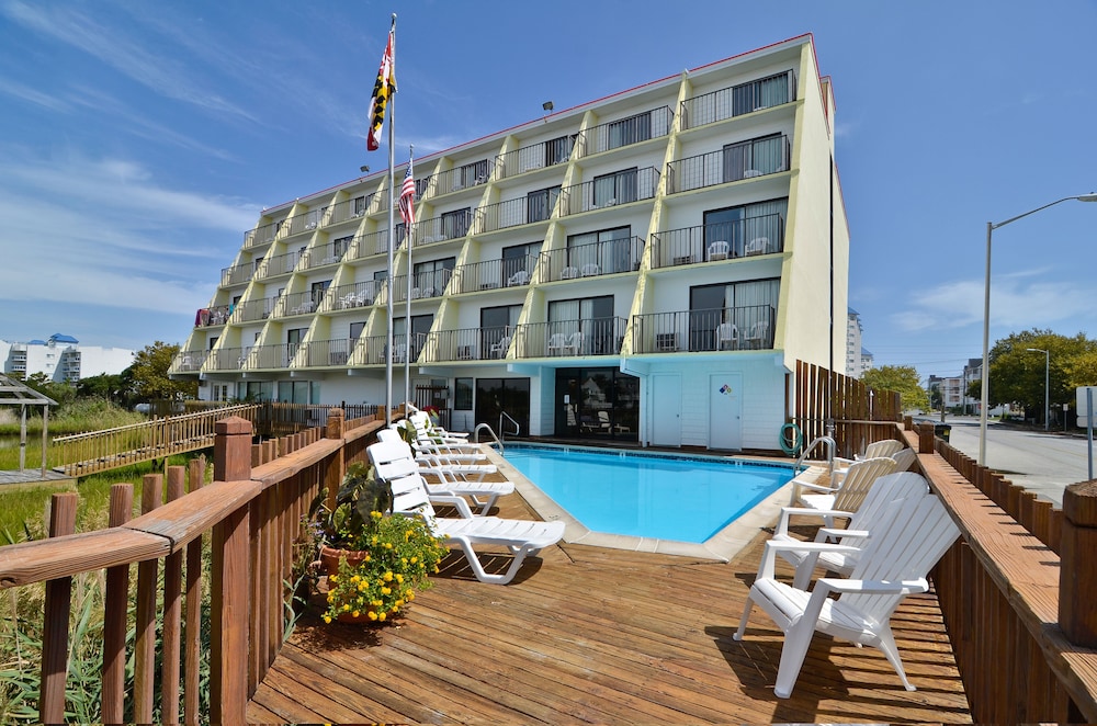 Sea Bay Hotel 2/28