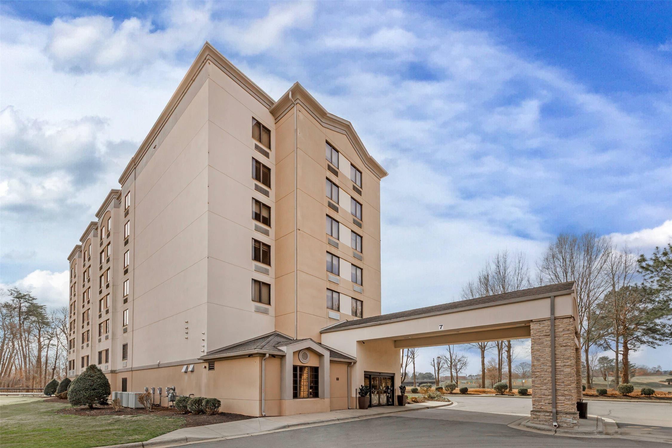Sleep Inn Greensboro Airport 1/23