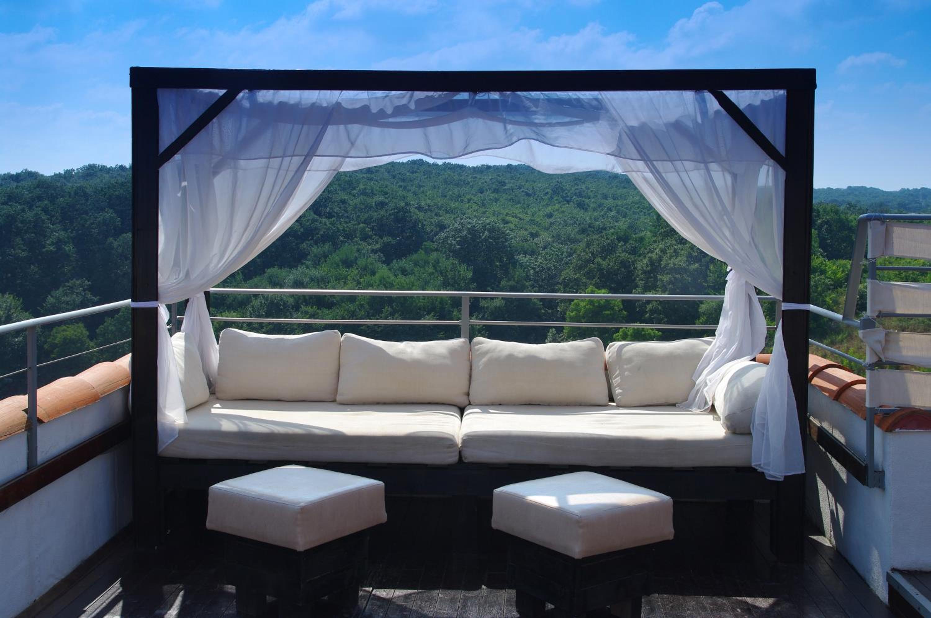 Bella Vista Beach Club 3/54