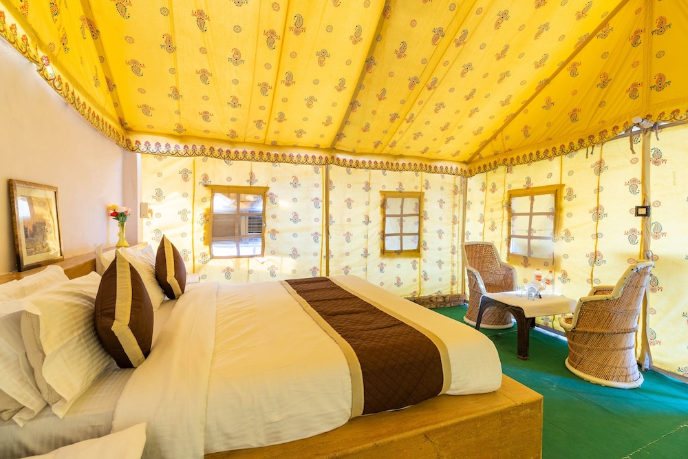 Royal Jaisalmer Resort With Swimmingpool 7/27