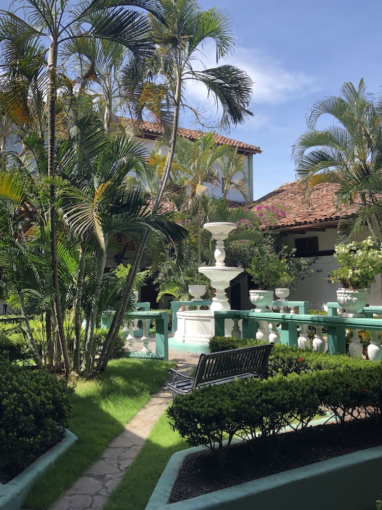 HOTEL DARIO 43/50