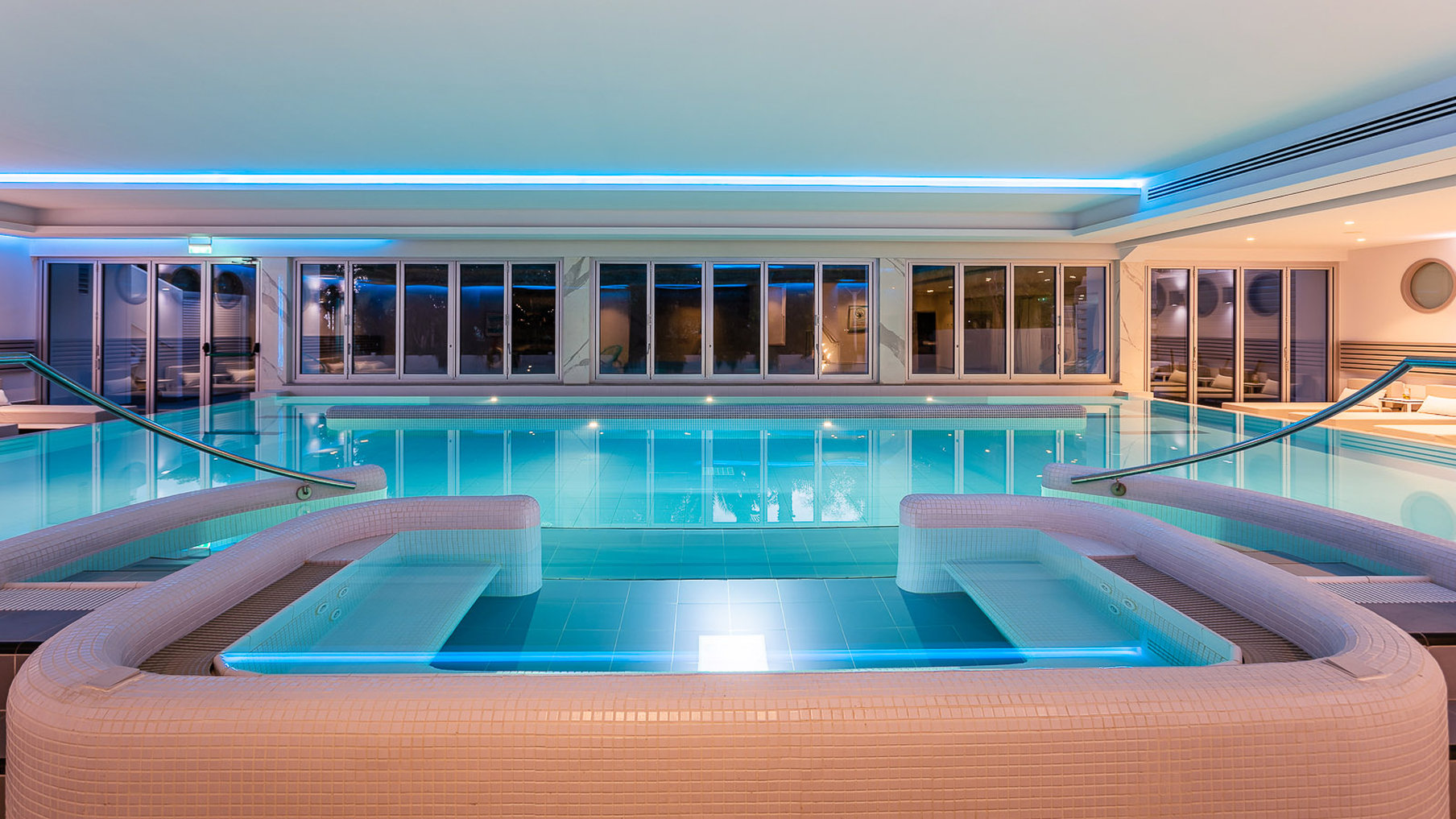 Crowne Plaza Limassol 26/75