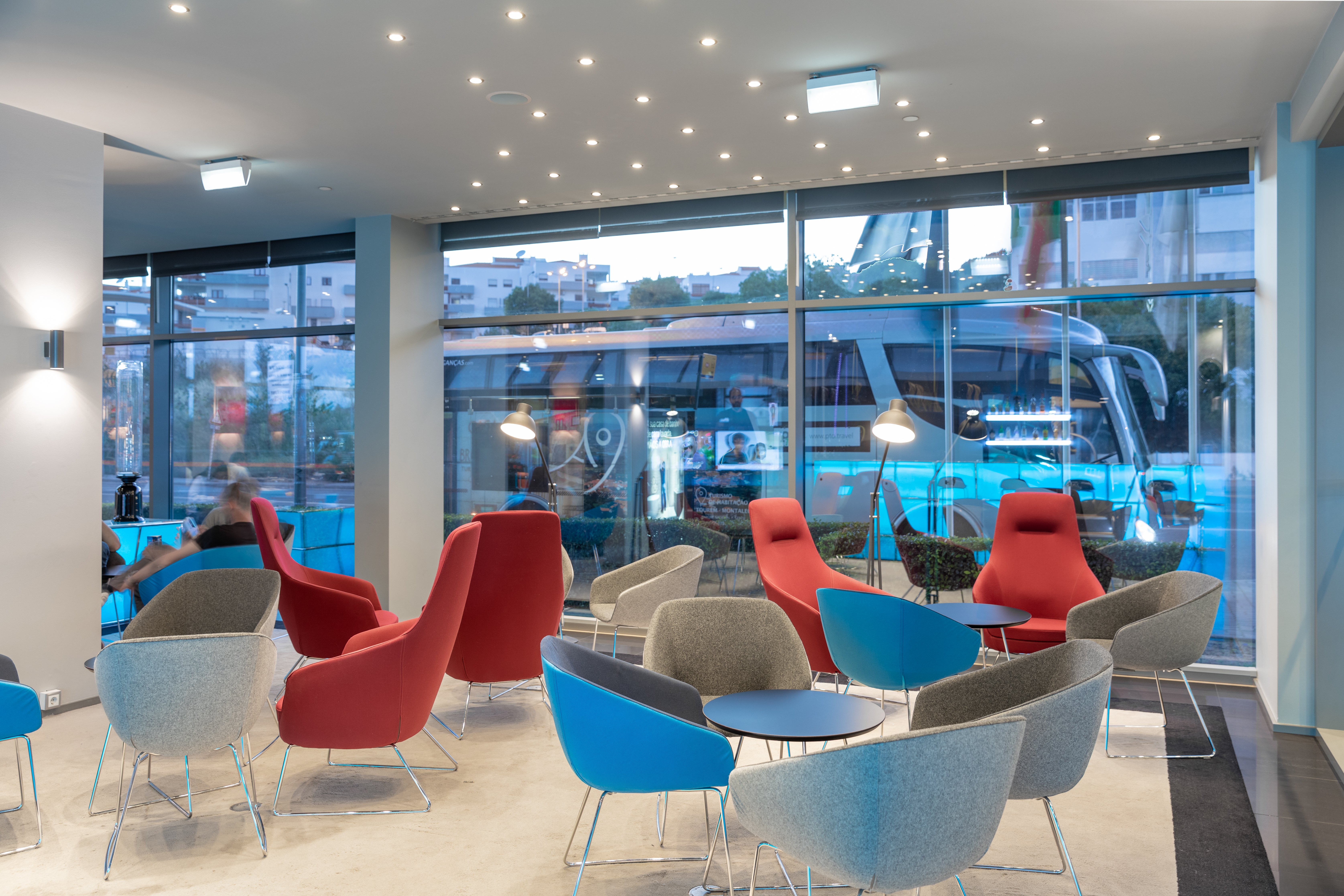 Holiday Inn Express Lisbon Alfragide 22/35