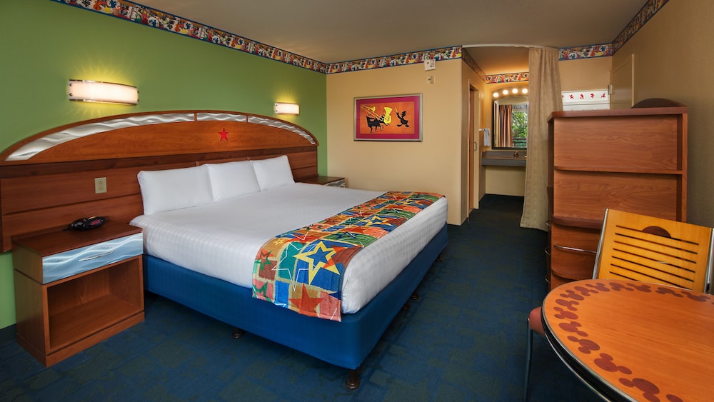 Disneys All Star Music Resort 19/50