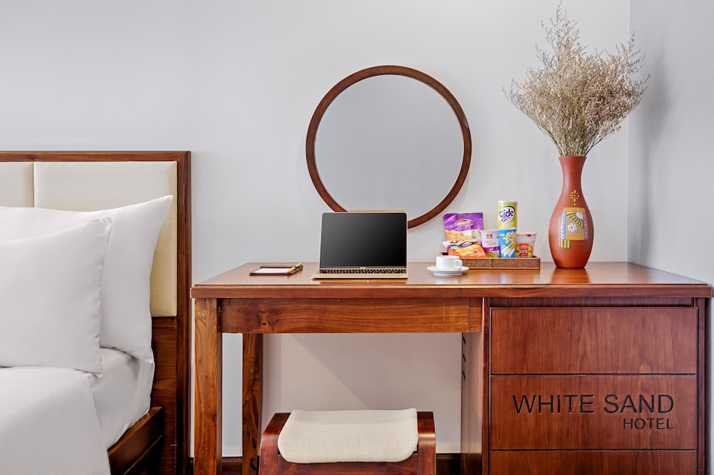 White Sand Boutique Hotel 62/66
