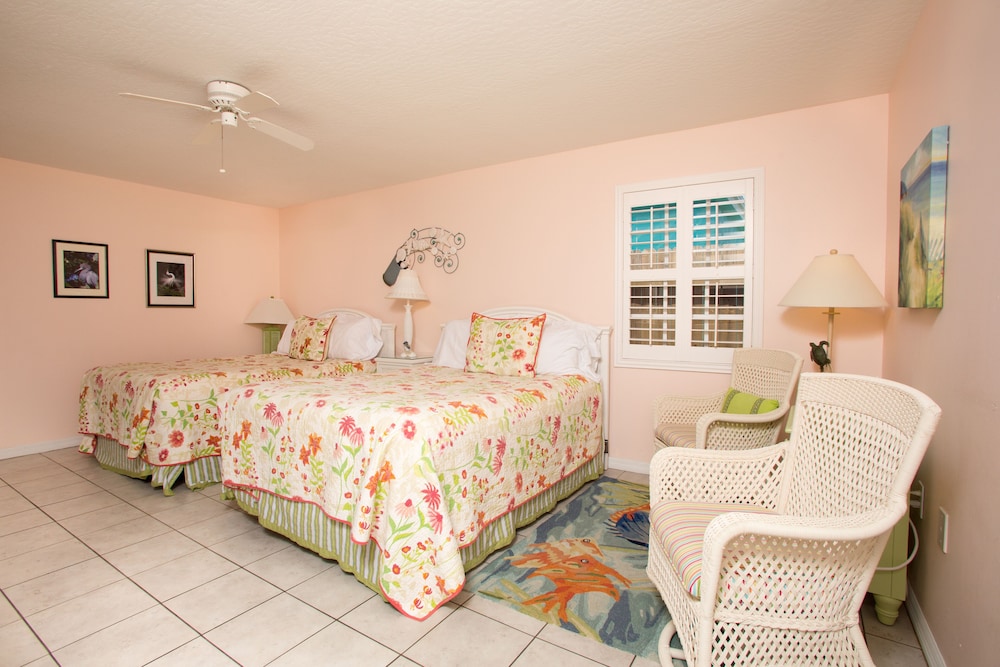 Windemere Inn By The Sea 6/50