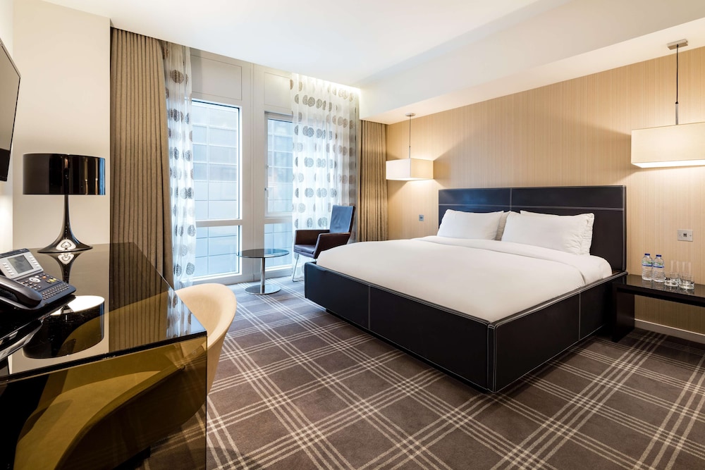 Radisson Blu Hotel, London Canary Wharf East 15/74