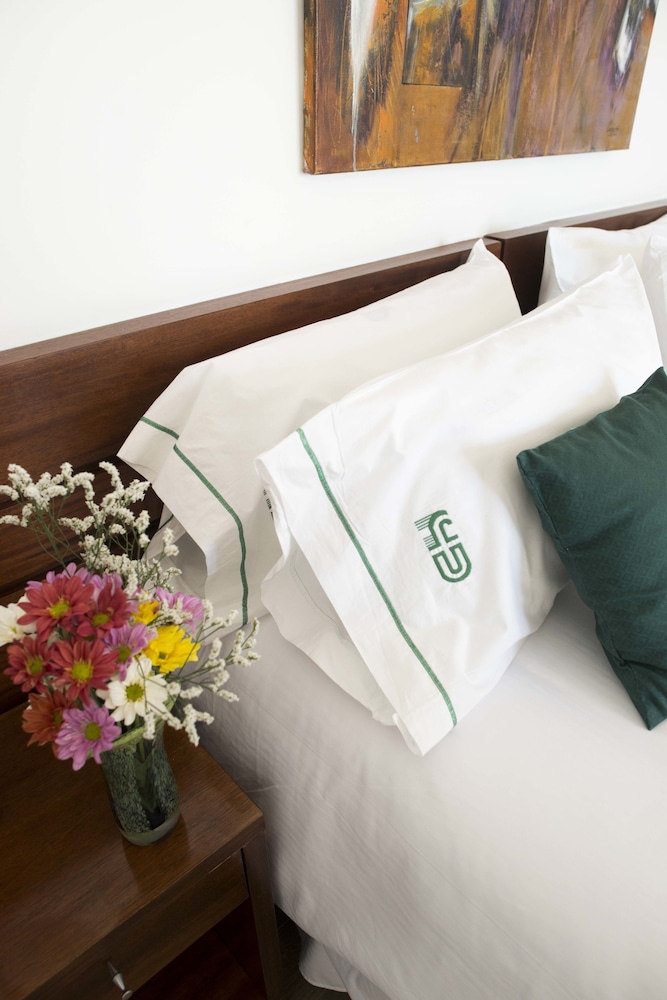 Hotel 6 De Octubre 22/47