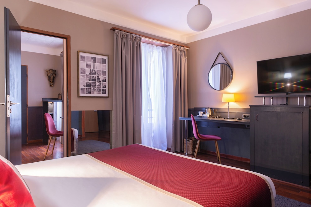 Hotel George Sand Opera Paris 19/50