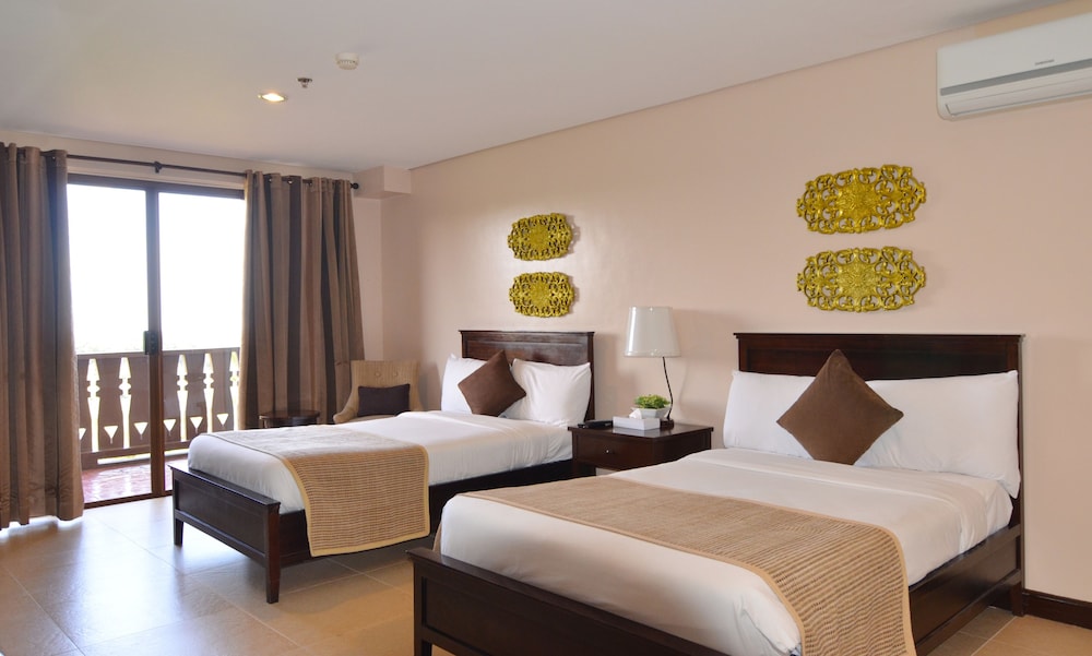 Crosswinds Resort Suites 11/50