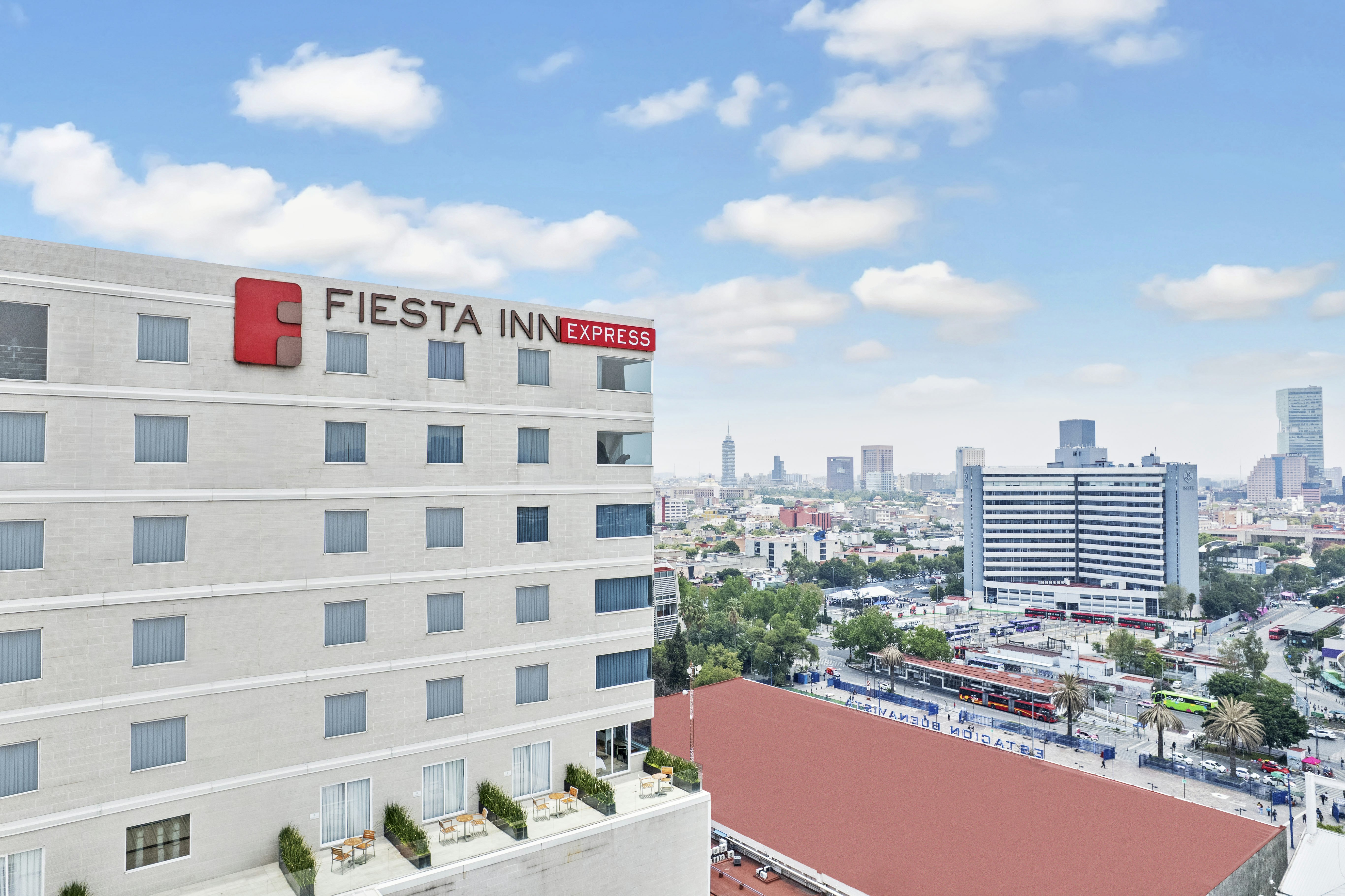 Fiesta Inn Express Forum Buenavista 6/73