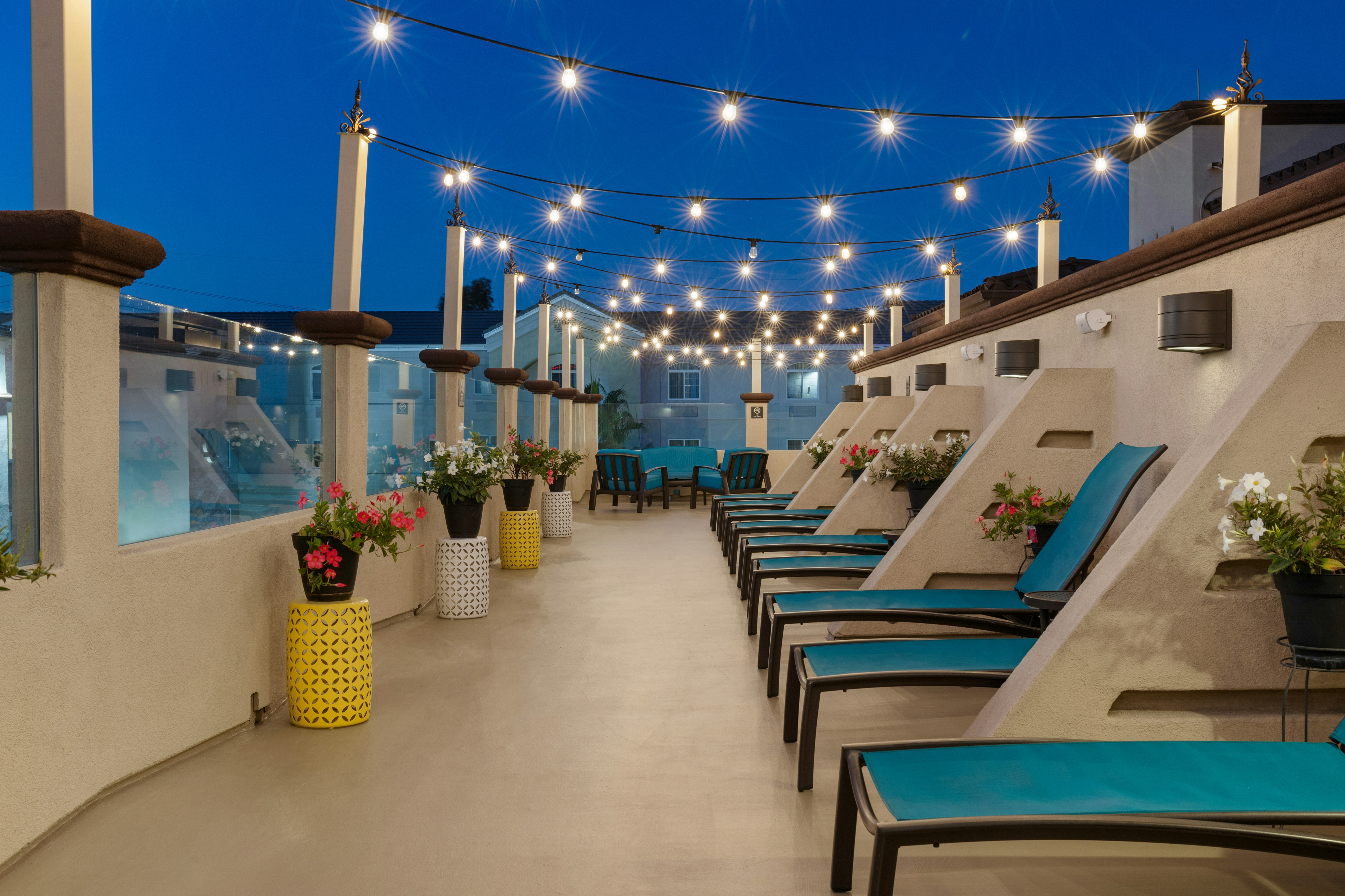Peacock Suites 42/47