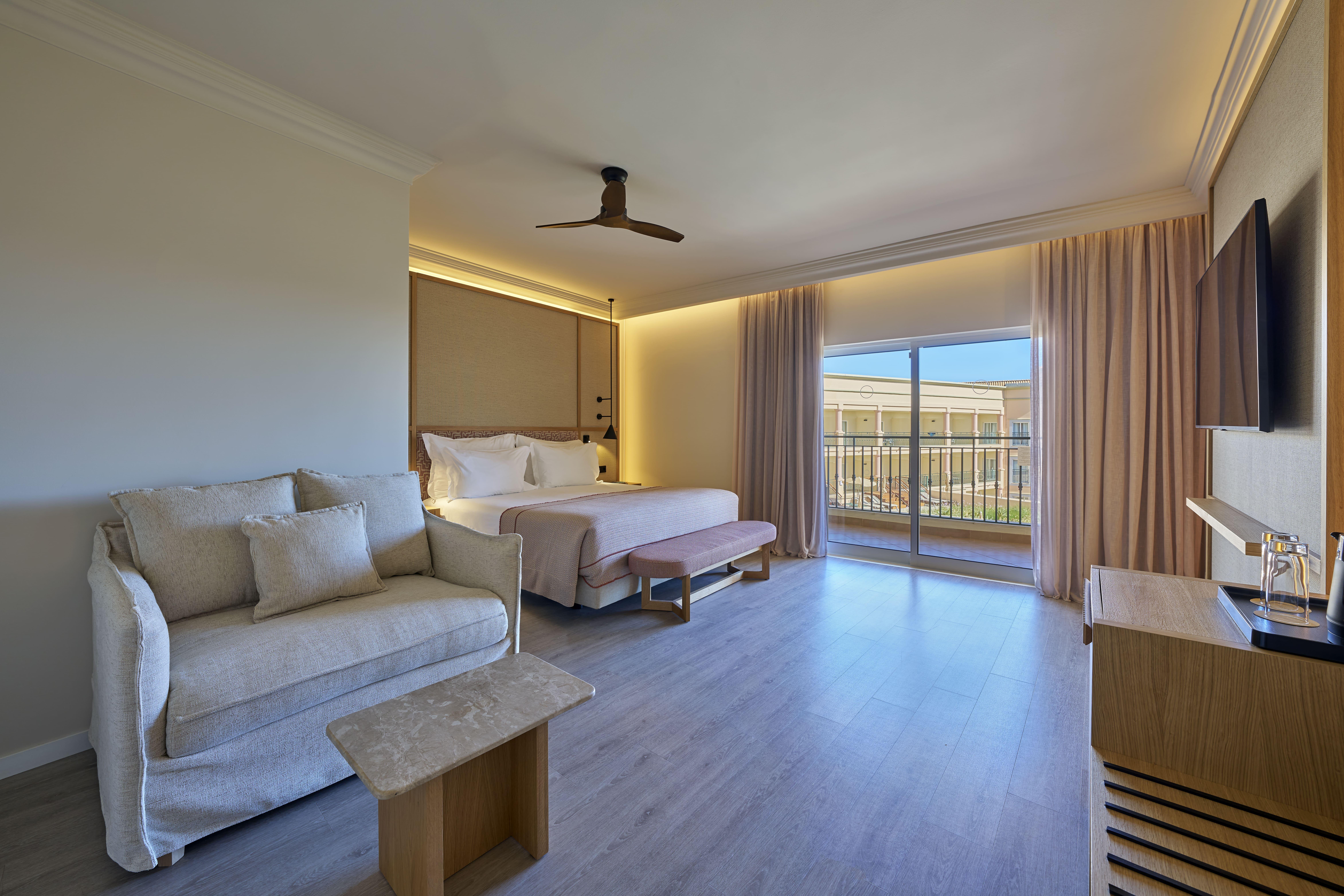 Superior, Partial Sea View, Balcony