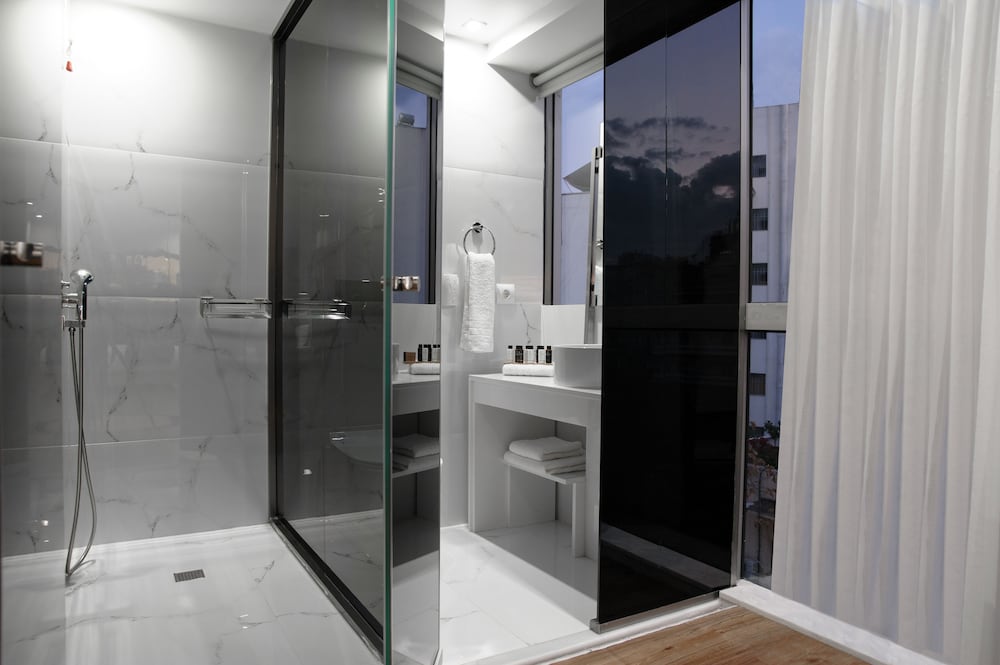 B4b Athens Signature Hotel 74/77