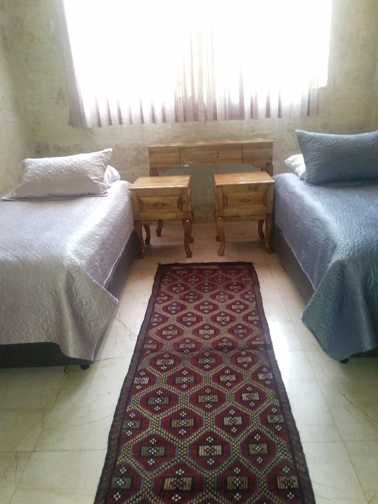 Crassus Cave Hotel 31/50