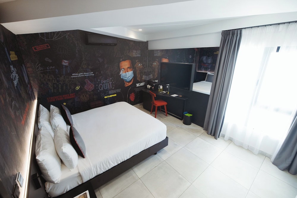 Standard, Double Bed