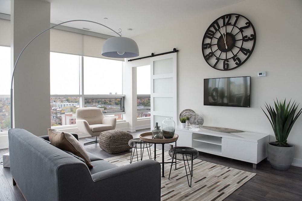 Liv Extended Stay 38/74