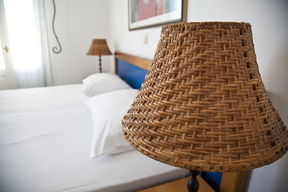 Smaragdi Hotel 18/56
