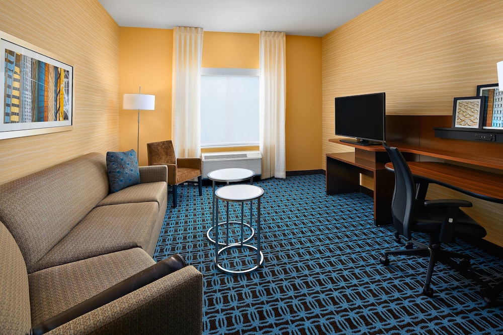 Fairfield Inn & Suites By Marriott Fresno Yosemite International Airport 26/38