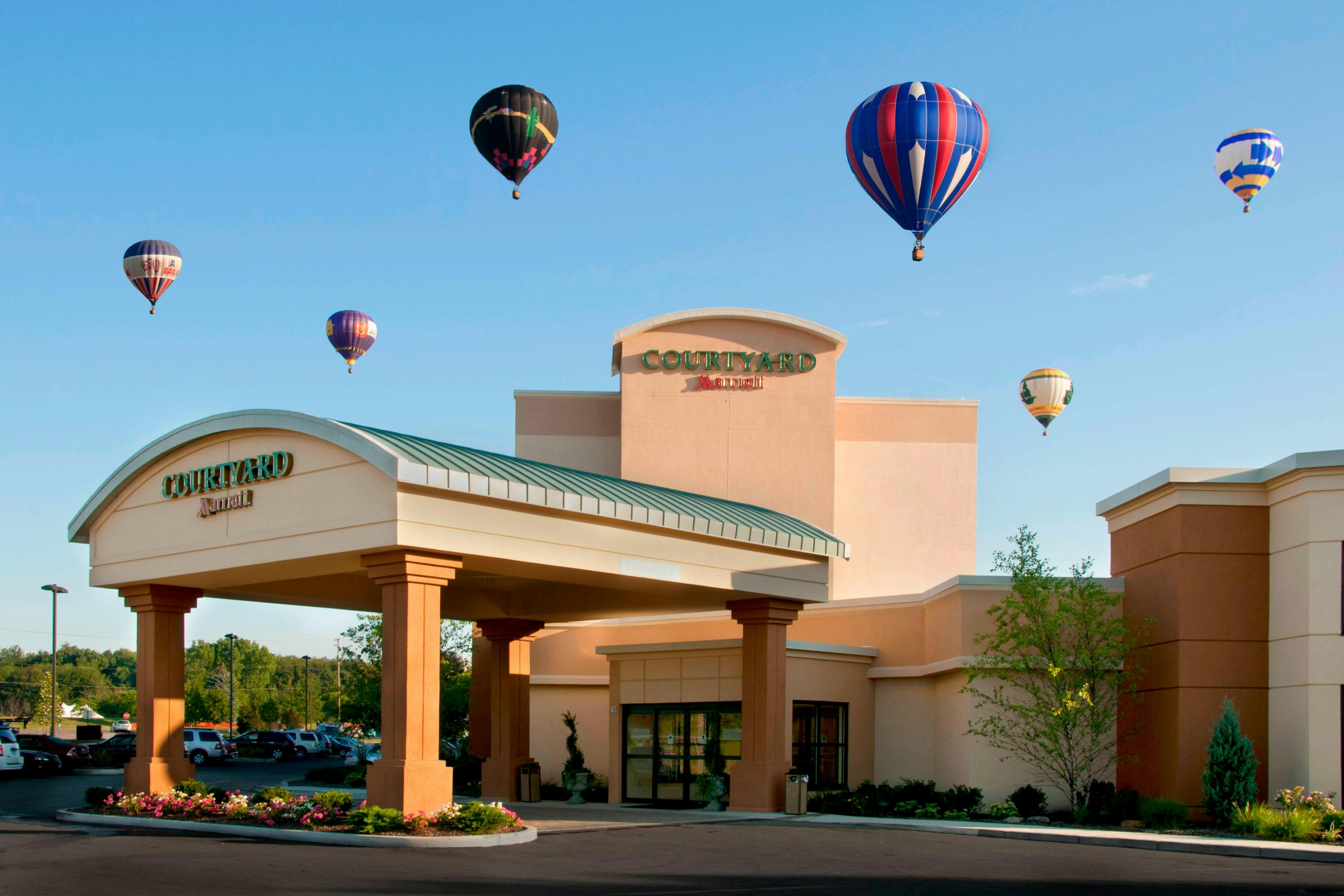 Courtyard by Marriott Canton 1/11