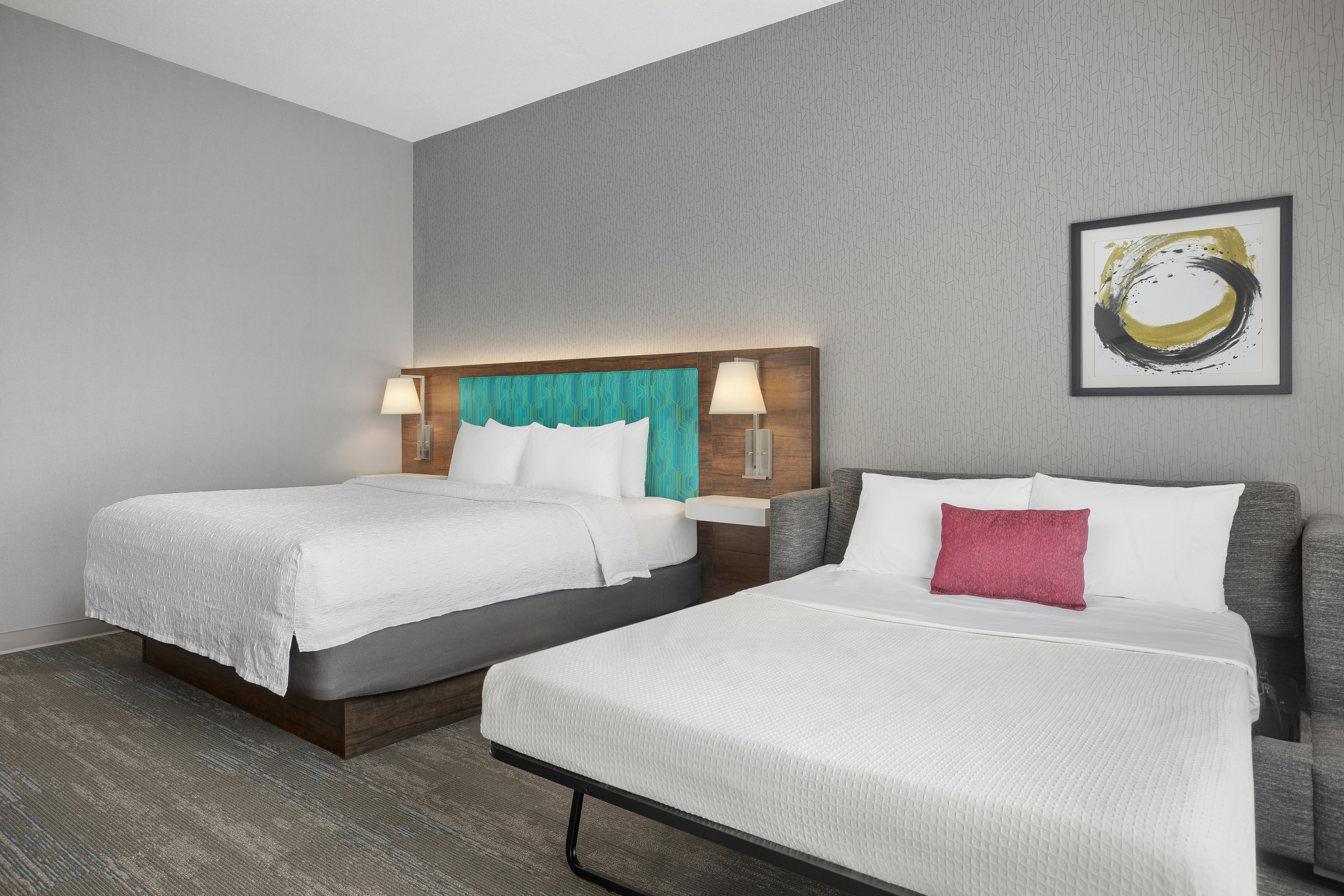 ROOM, KING BED, SOFA
