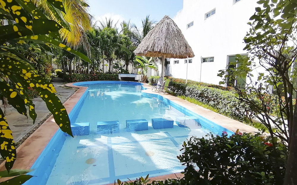 PUERTO SEYBA HOTEL 4/40